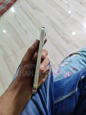 অ্যাপল আইফোন ১৪ প্রো ১২৮ জিবি হোয়াইট