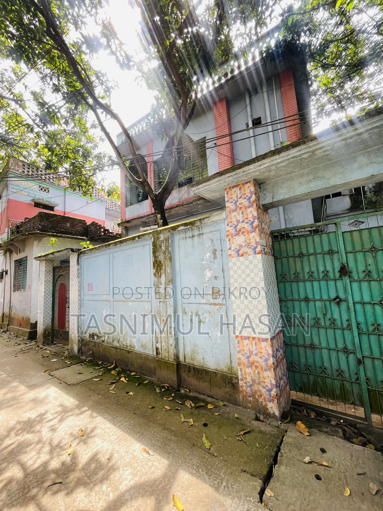 4 Decimal Land With a Two-Storey House for Sale
