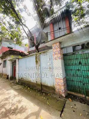4 Decimal Land With a Two-Storey House for Sale