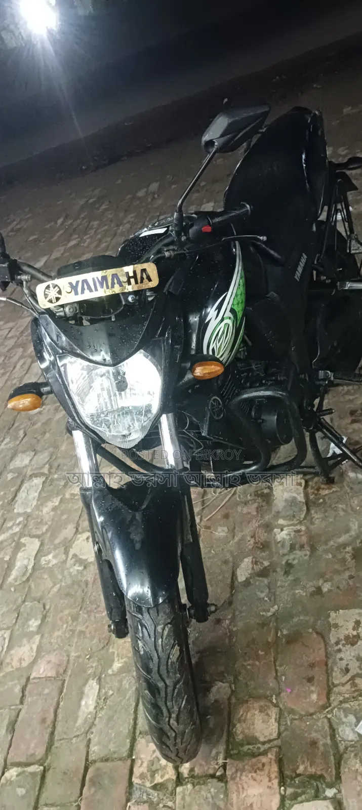 New Yamaha Fazer V1 2013 Black