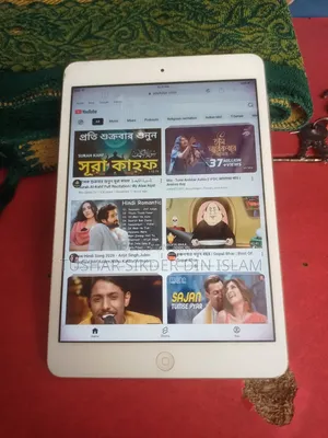 Apple iPad Wi-Fi 16 GB Silver