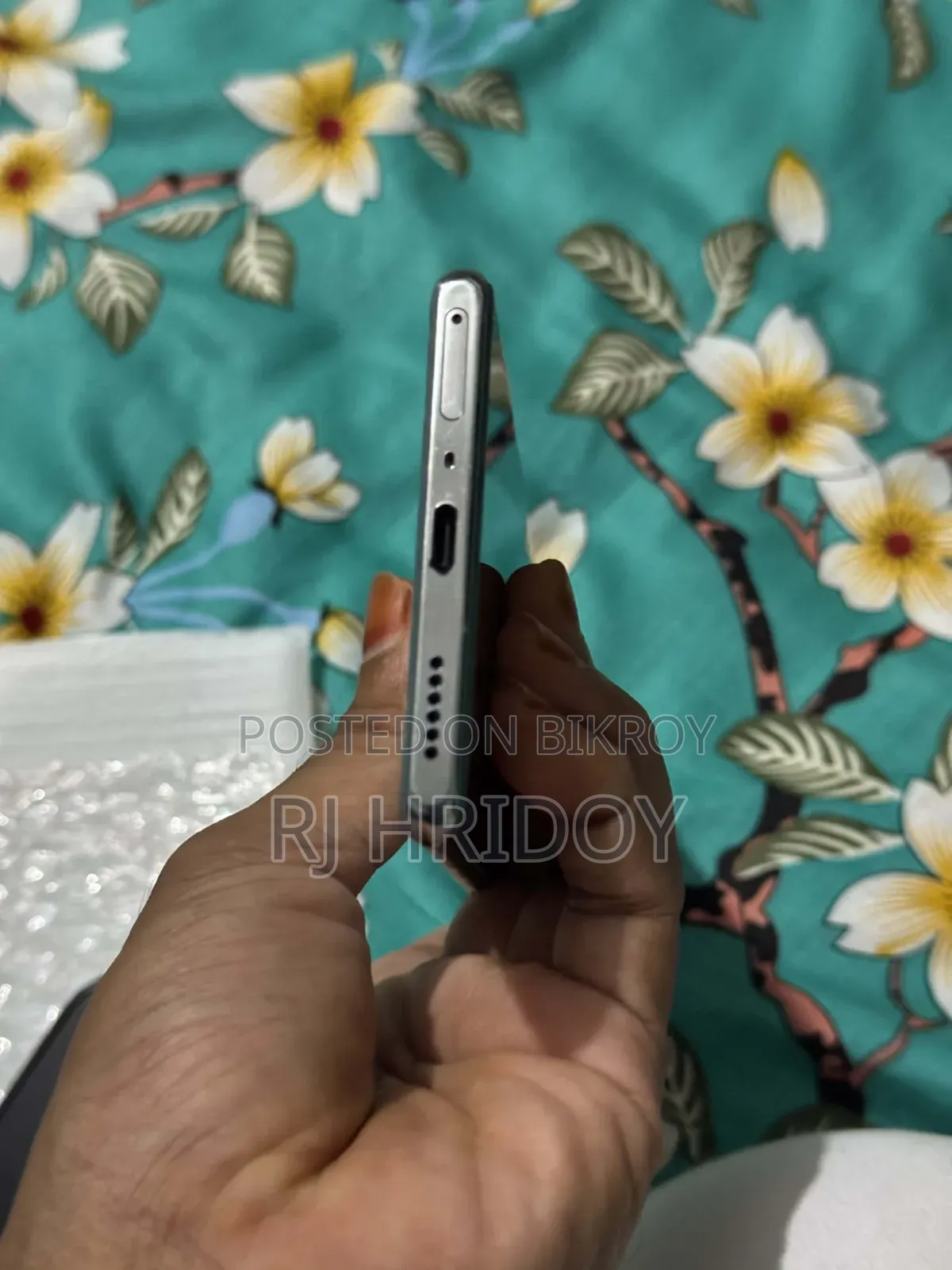 টেকনো পোভা কার্ভ ২৫৬ জিবি হোয়াইট