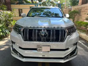 Toyota Land Cruiser Prado 2018 Pearl