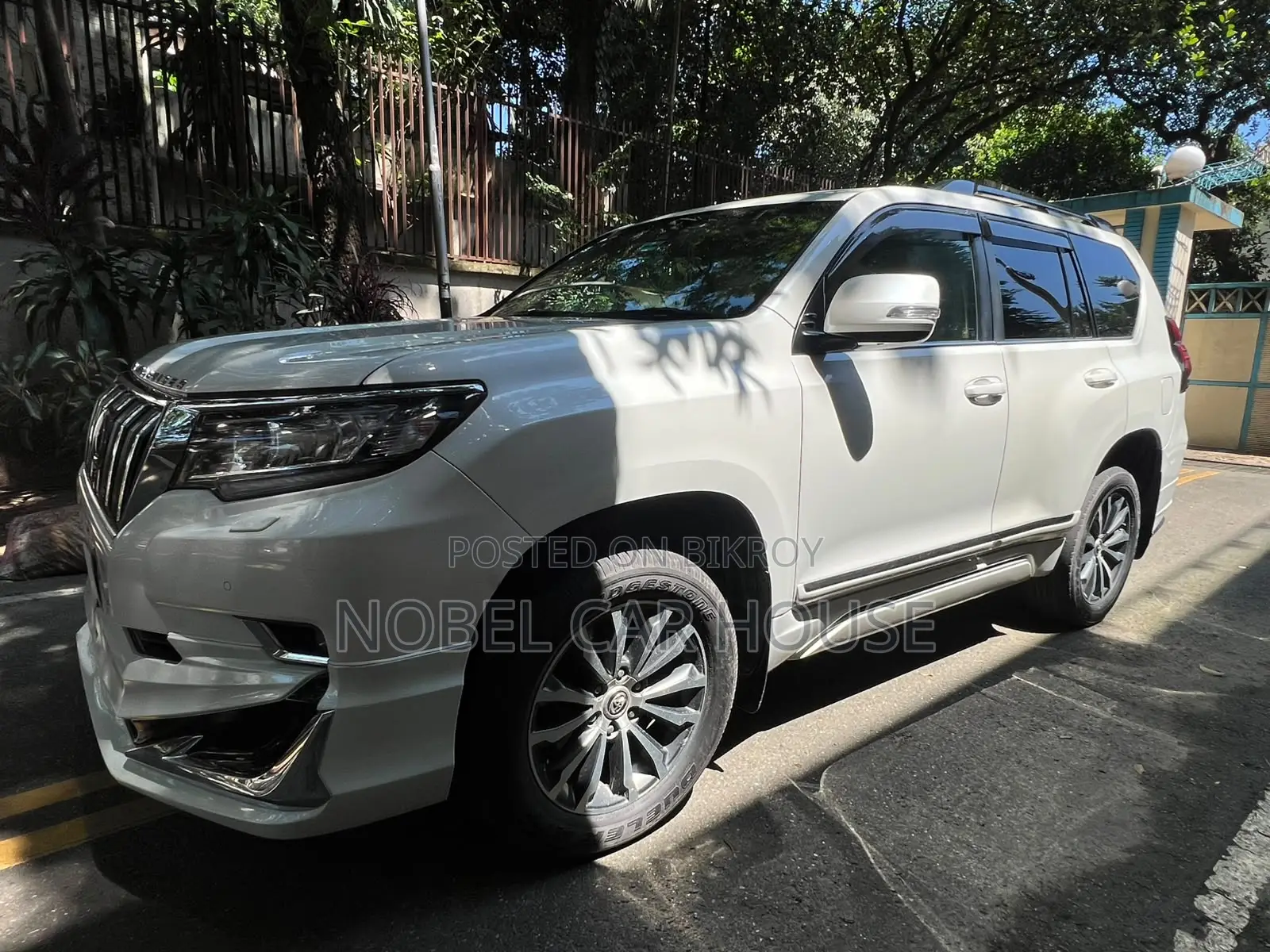 Toyota Land Cruiser Prado 2018 Pearl