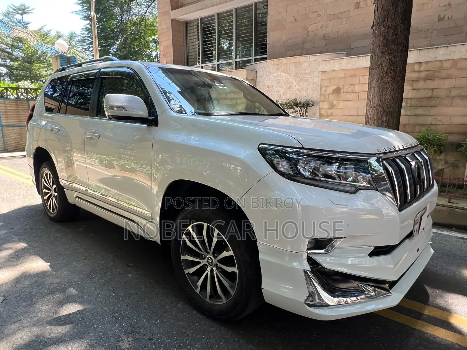 Toyota Land Cruiser Prado 2018 Pearl