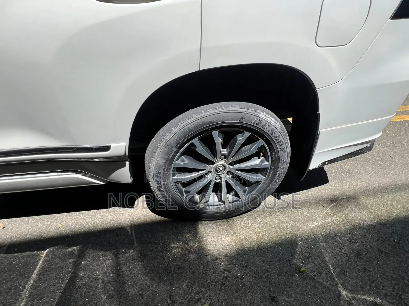 Toyota Land Cruiser Prado 2018 Pearl