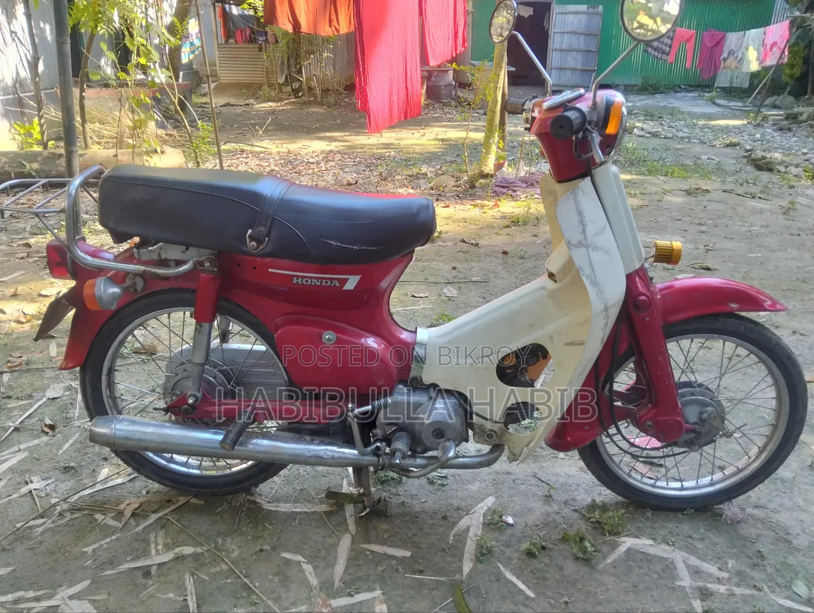 Honda 2000 Red