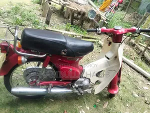 Honda 2000 Red
