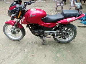 Bajaj Pulsar 150 2014 Red