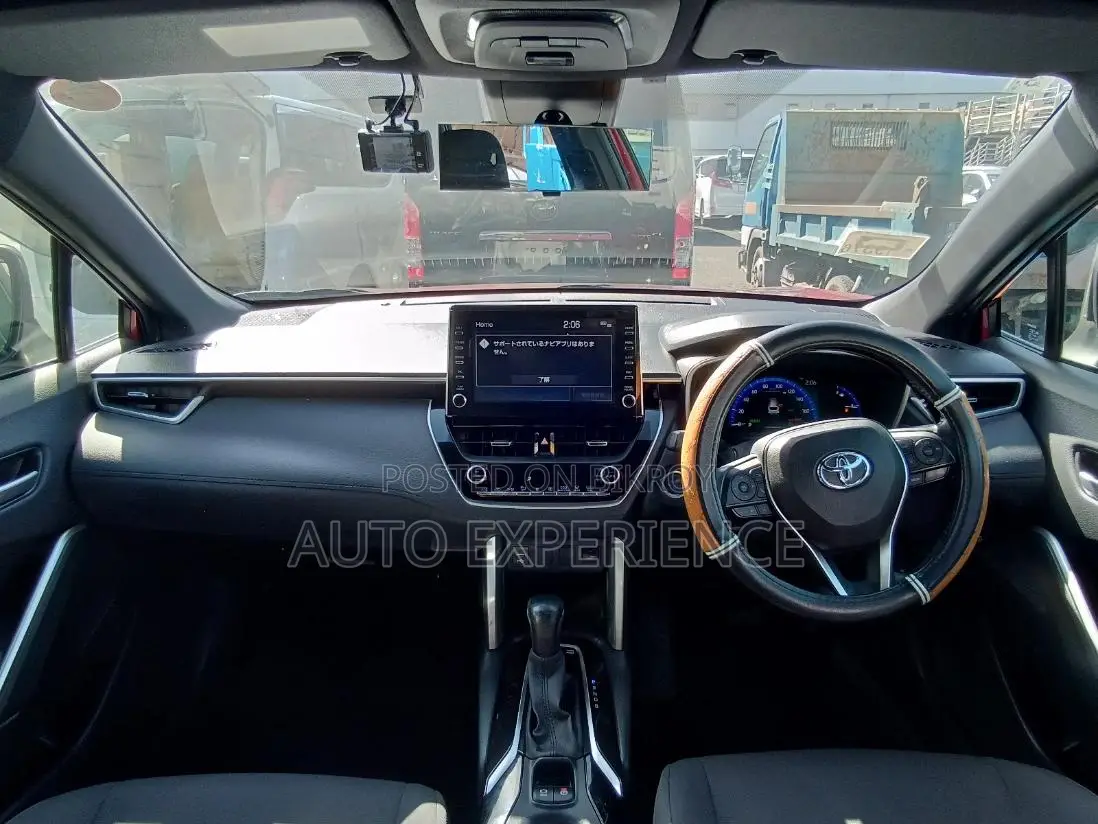 Toyota Corolla Cross 1.8 Hybrid AWD 2022 Red