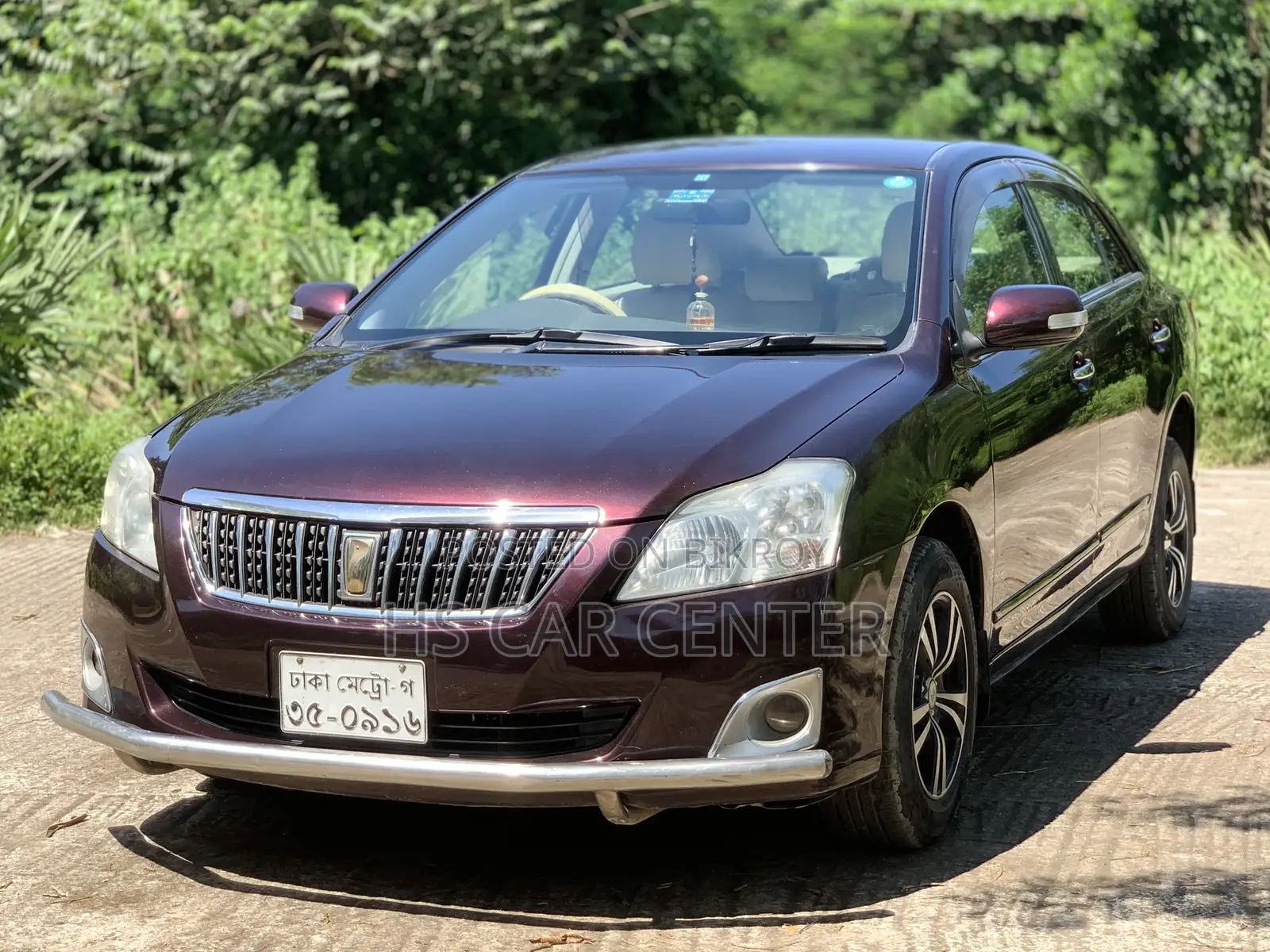 টয়োটা প্রিমিও ১.৫ এফডব্লিউডি ২০১১ মেরুন