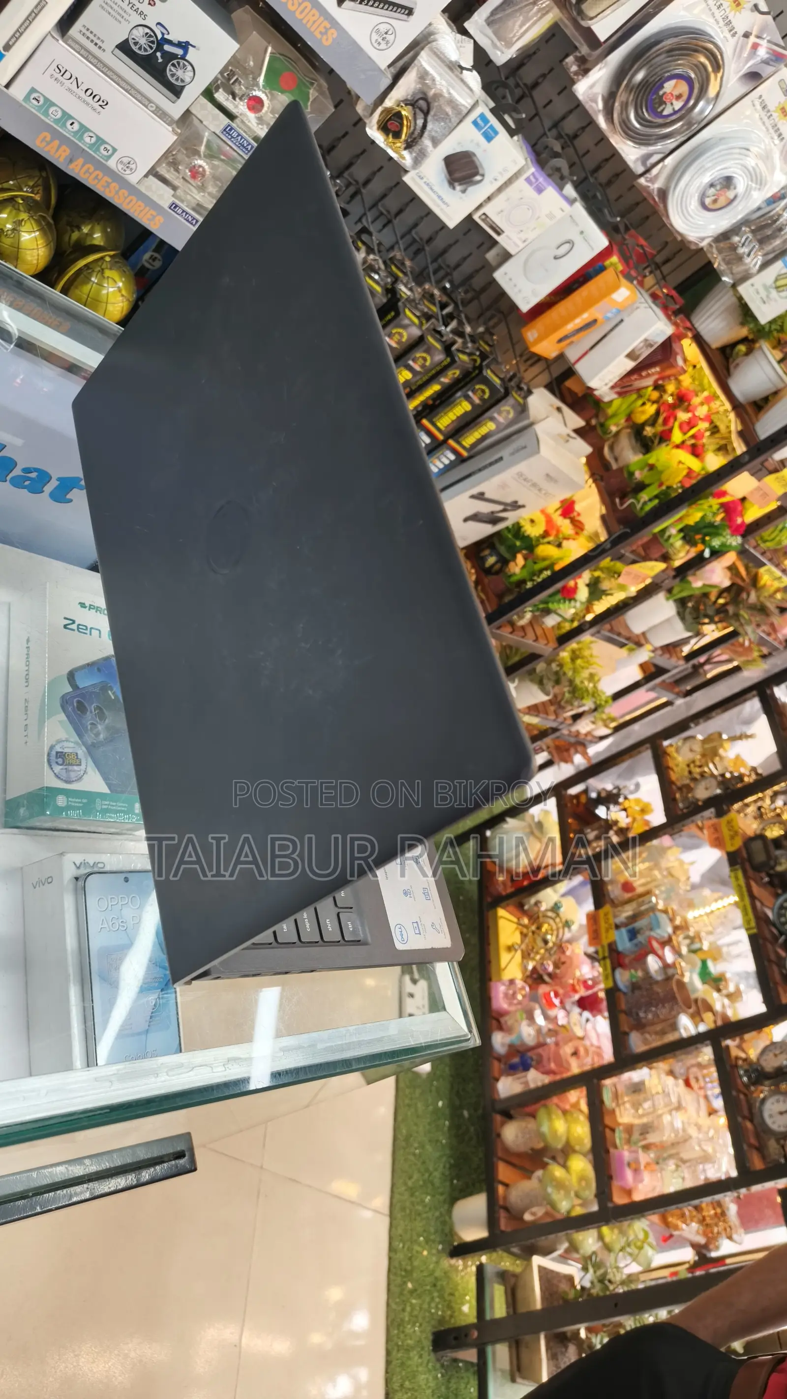 ল্যাপটপ ডেল ইন্সপায়রন ১৫ ৩৫১১ ৪জিবি ইন্টেল কোর আই৩ ইএমএমসি ১টিবি