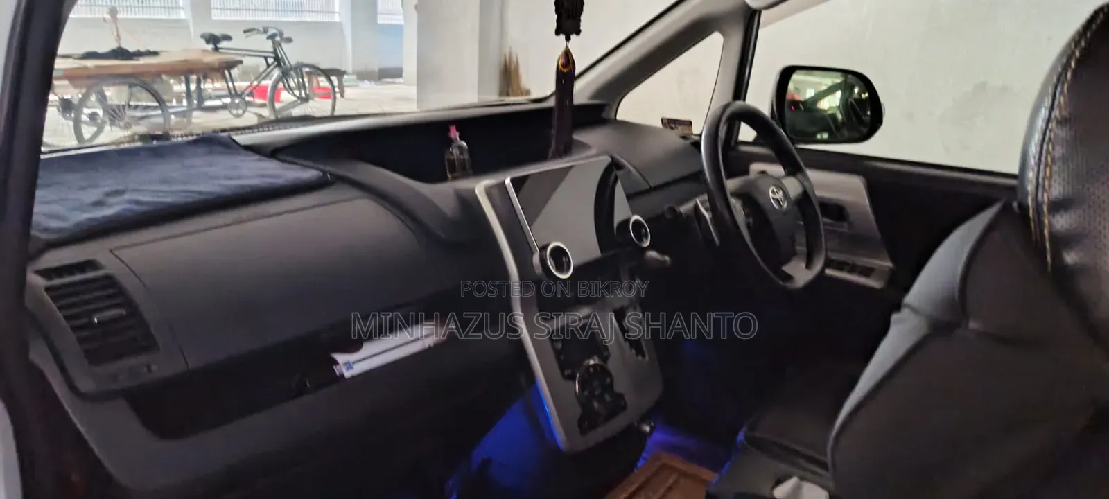 New Toyota Noah 2.0 143hp AWD (7 Seater) 2012 Pearl