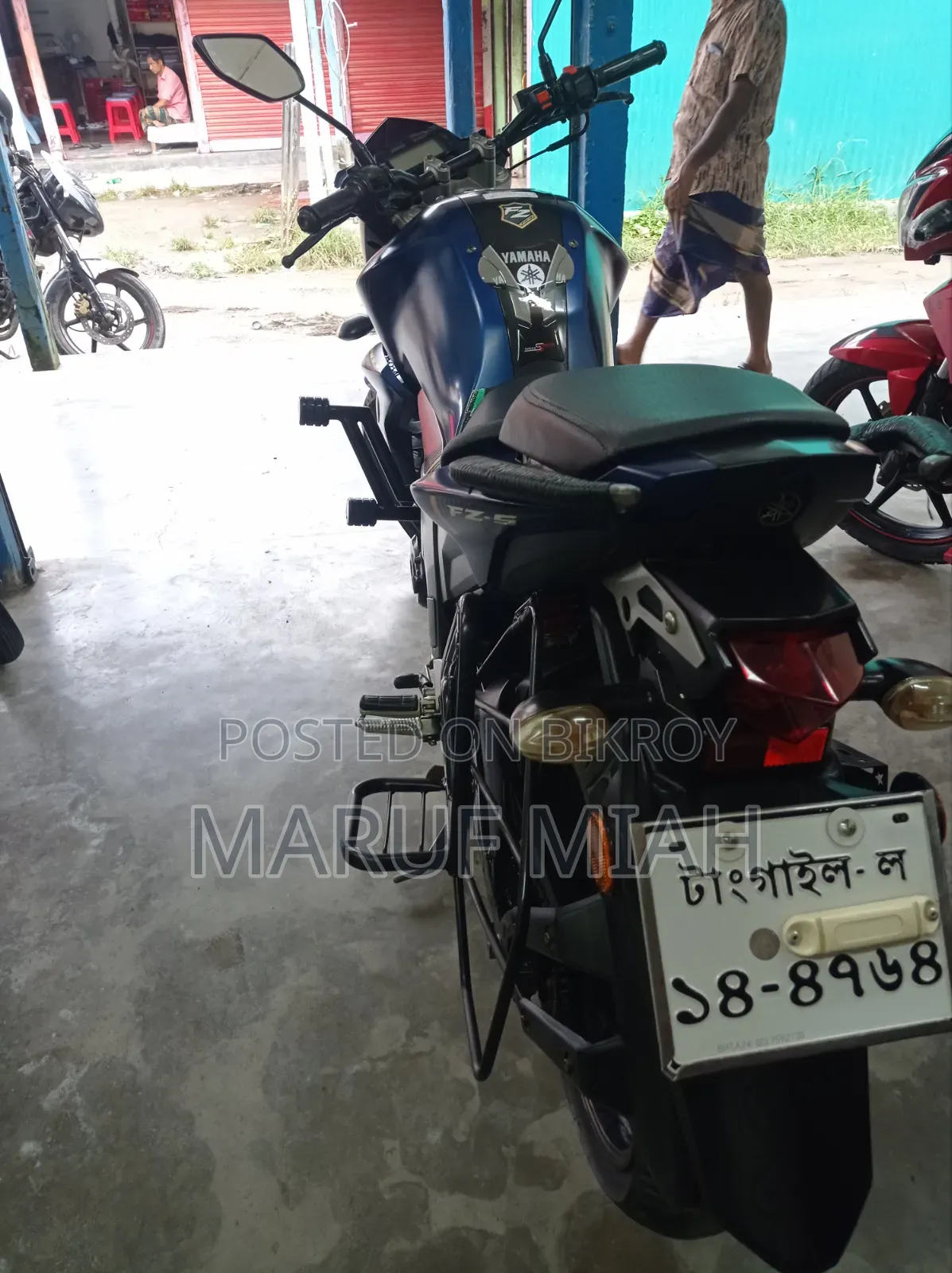 ইয়ামাহা এফজেডএস ভি২ ২০২৪ নীল