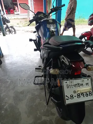 ইয়ামাহা এফজেডএস ভি২ ২০২৪ নীল