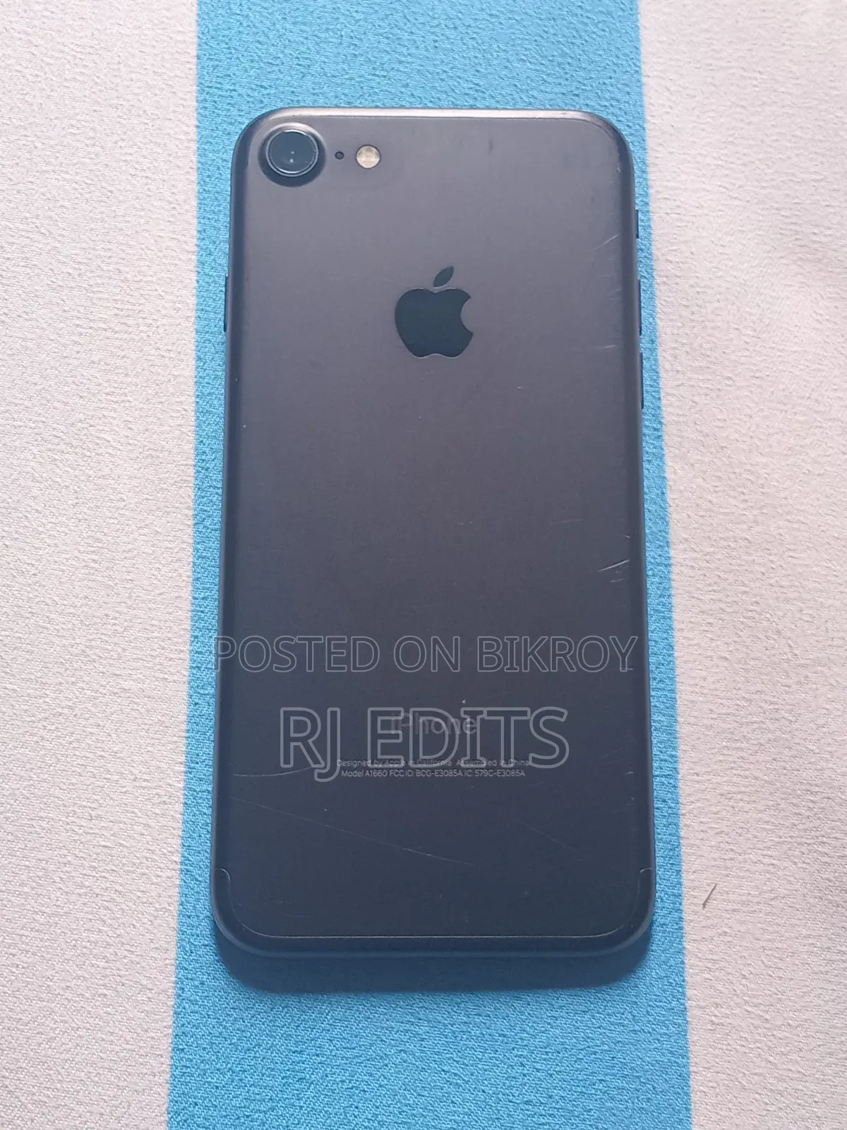 Apple iPhone 7 32 GB Black
