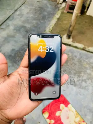 Apple iPhone XS 64 GB Black
