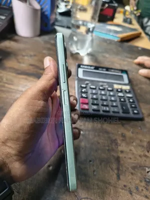Symphony MAX 10 32 GB Green