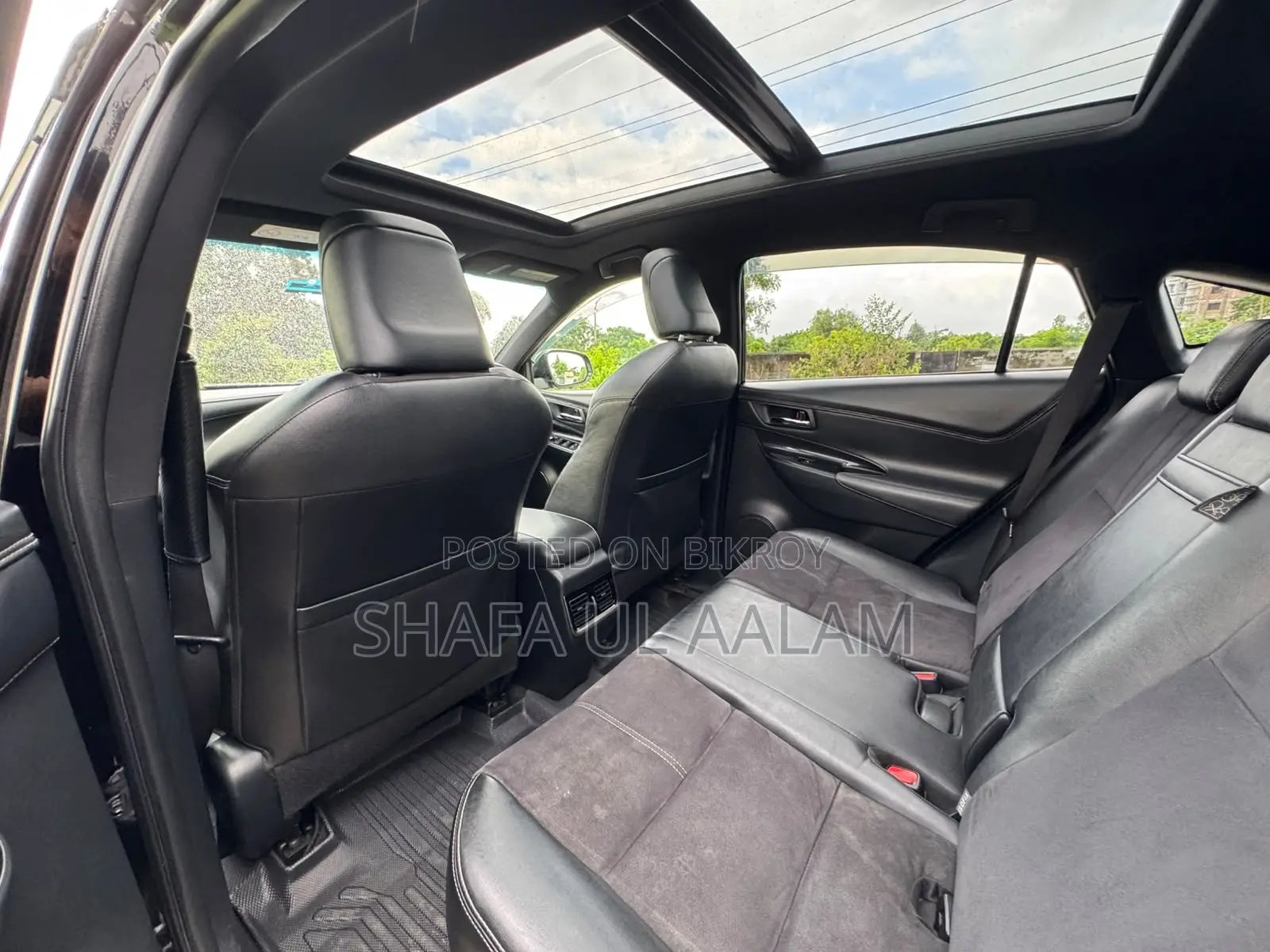 Toyota Harrier 2.0 2015 Black