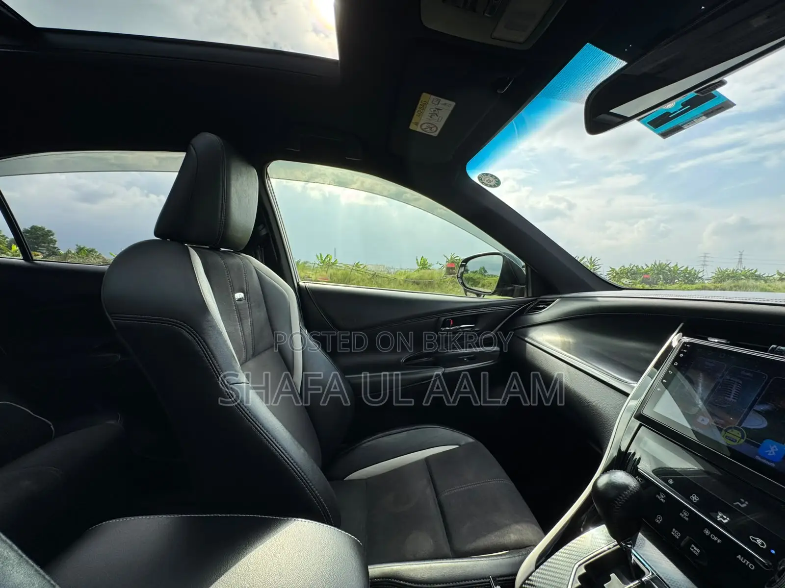 Toyota Harrier 2.0 2015 Black