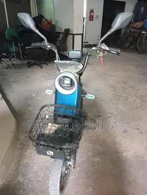 ওয়ালটন লিও ৯০ ২০২২ ব্লু
