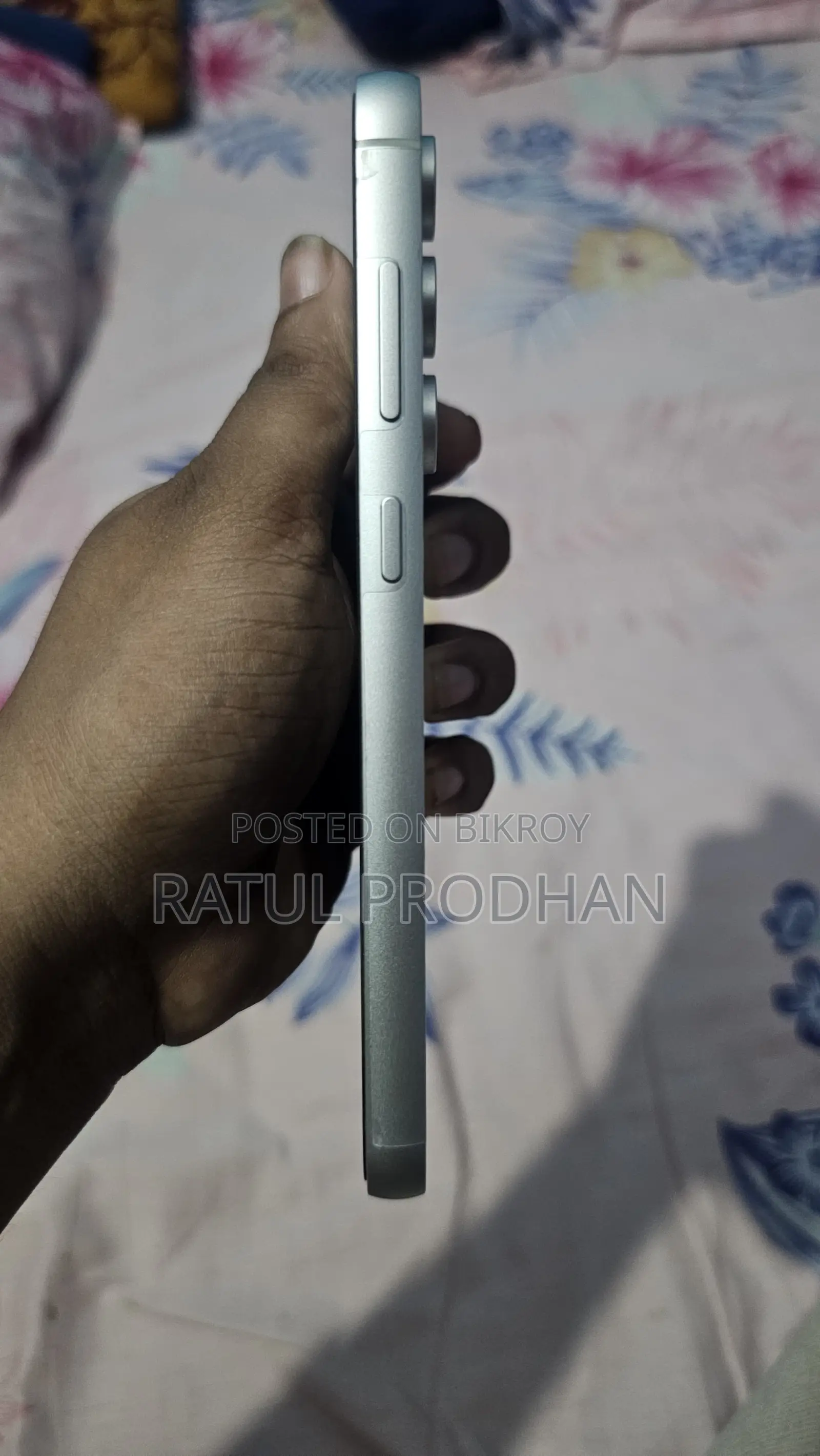 স্যামসাং গ্যালাক্সি এস২৩ এফই ২৫৬ জিবি হোয়াইট