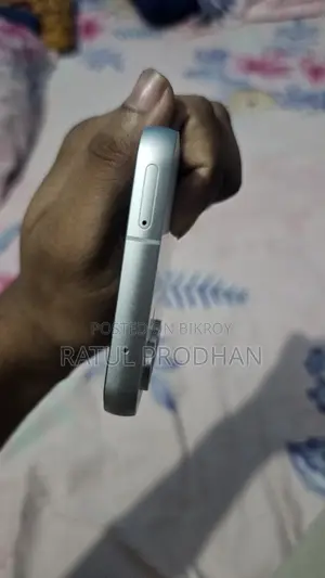 স্যামসাং গ্যালাক্সি এস২৩ এফই ২৫৬ জিবি হোয়াইট