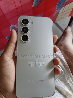 টেকনো স্পার্ক ৪০ প্রো ১২৮ জিবি সিলভার