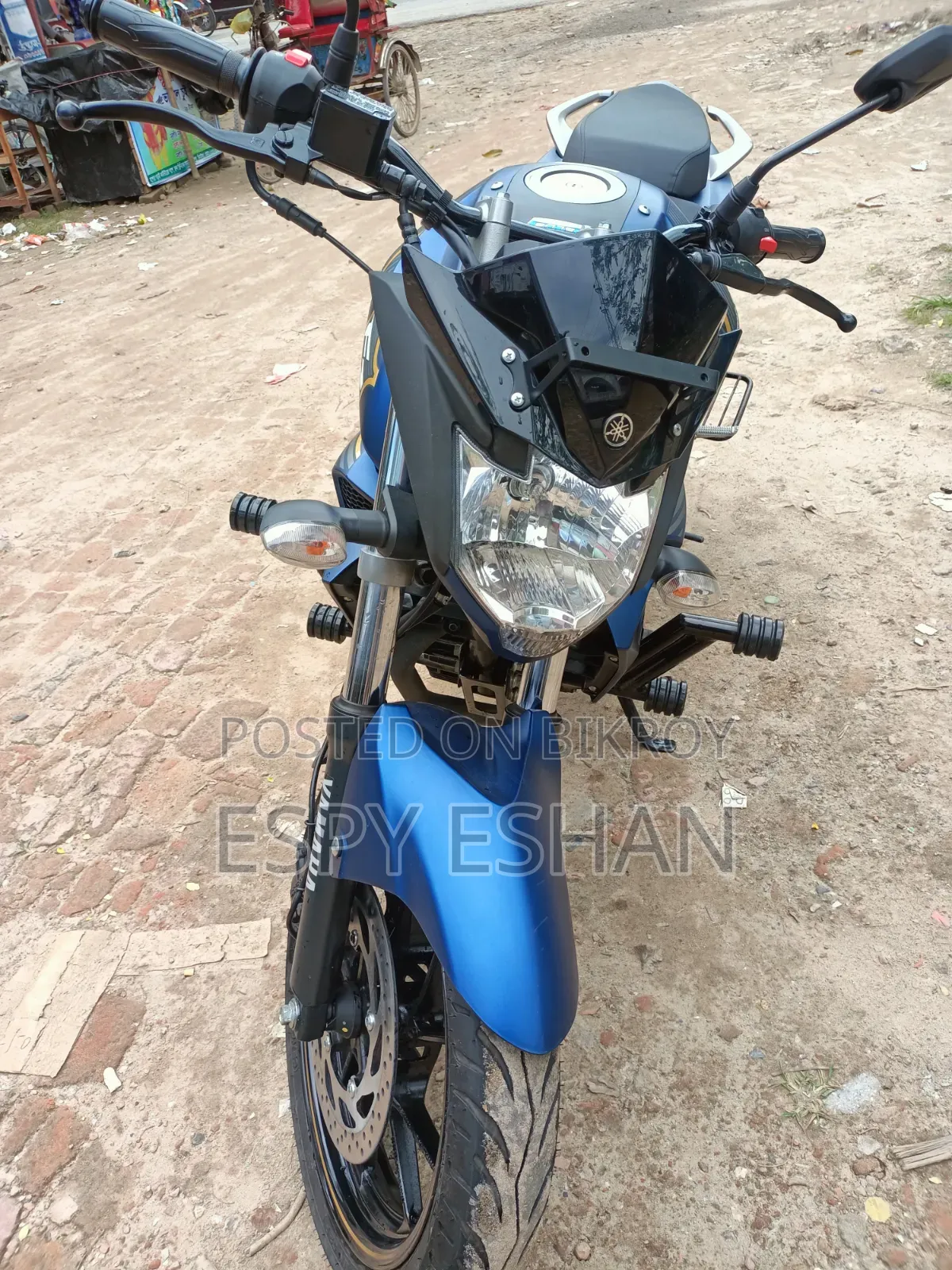 ইয়ামাহা এফজেড ২০২৫ নীল