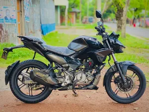 Hero Xtreme 125R 2024 Black