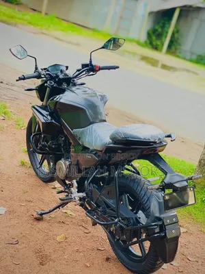 Hero Xtreme 125R 2024 Black