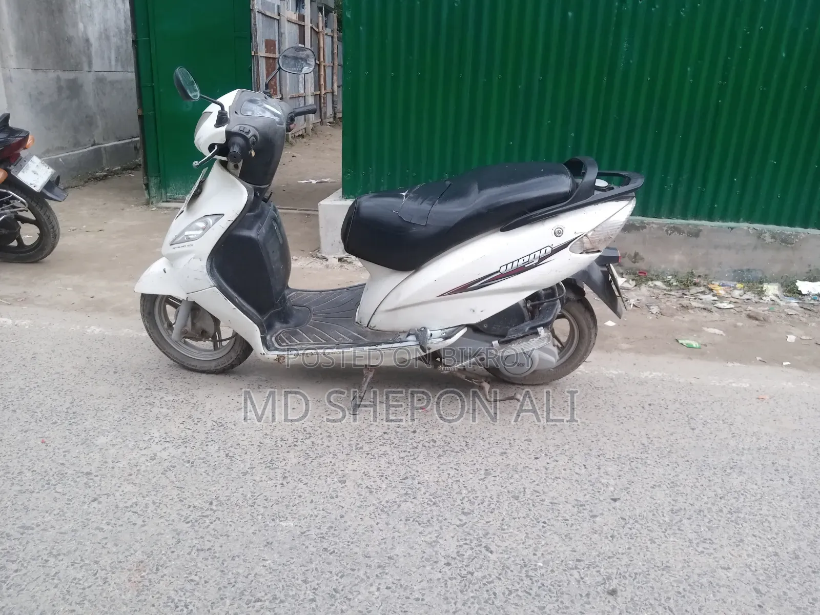 TVS Wego 2016 White