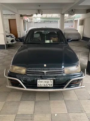 Toyota Premio 1.5 front-wheel drive 2001 Gray
