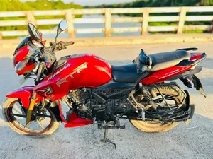 টিভিএস অ্যাপাচি আরটিআর ১৬০ ২ভি ২০২০ লাল