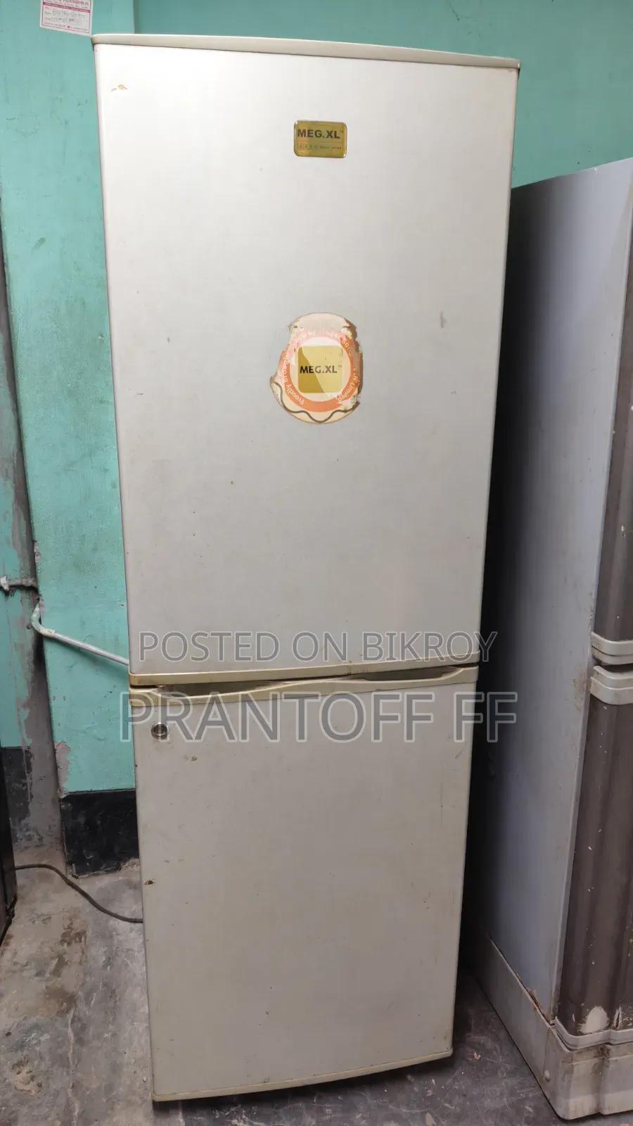 সিঙ্গার ফ্রস্ট ফ্রিজটি সেল কেরা হবে রানিং ফ্রিজ কোন প্রকার সমস্যা নেই