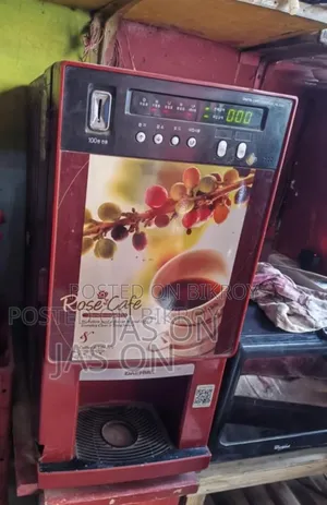রোজ ক্যাফে কফি মেশিন