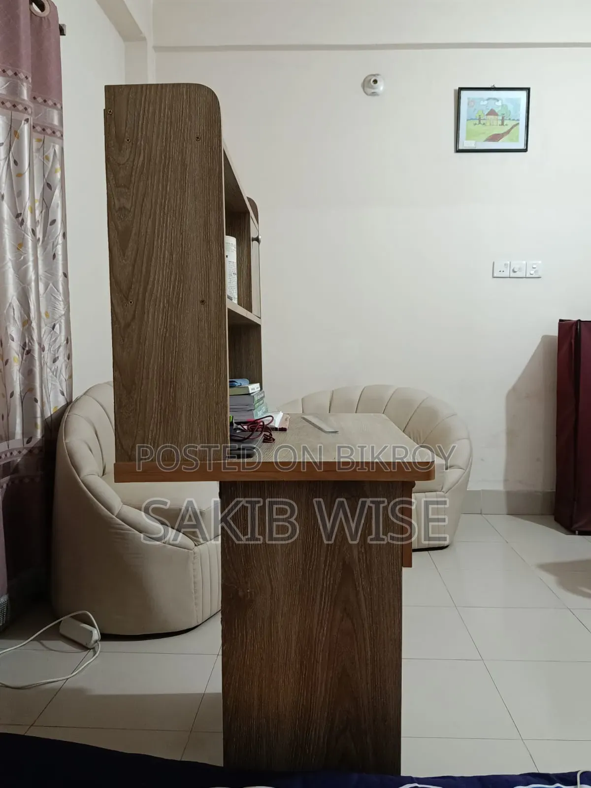 Reading Table
