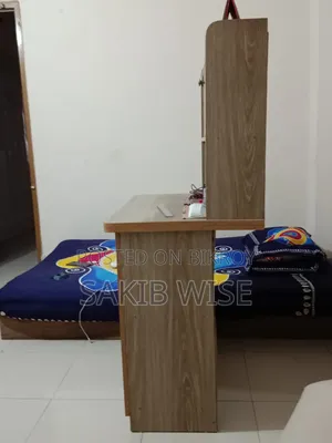 Reading Table