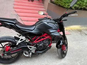 হোন্ডা সিবি ২০২২ ব্ল্যাক