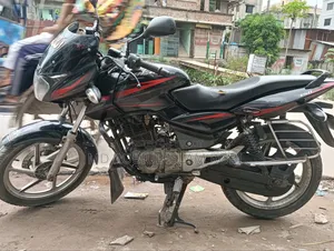 বাজাজ পালসার ১৫০ ২০০৯ কালো