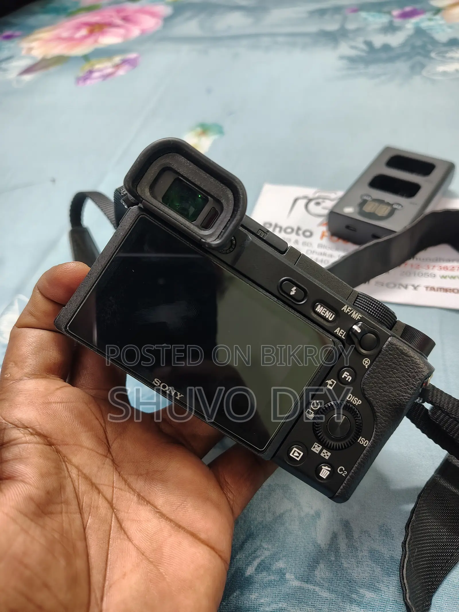 সনি এ৬৪০০ + সনি ই ৫০মিমি এফ/১.৮ ওএসএস