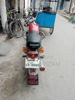 Dayang DY200-8 2015 Red