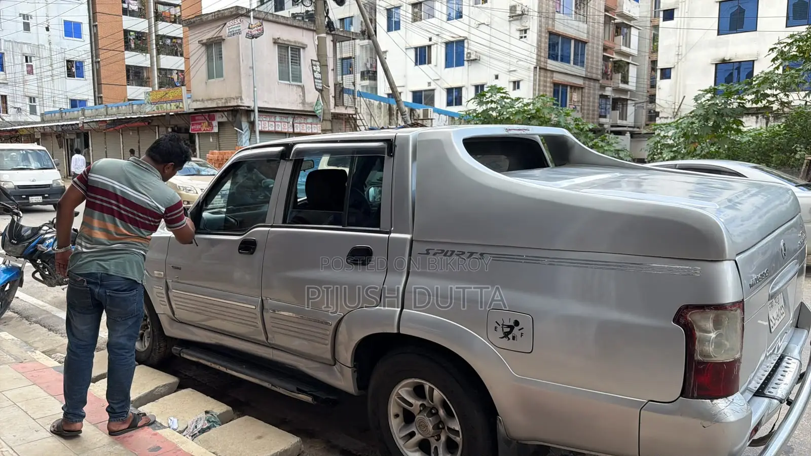 Mercedes-Benz 1113 2005 Silver