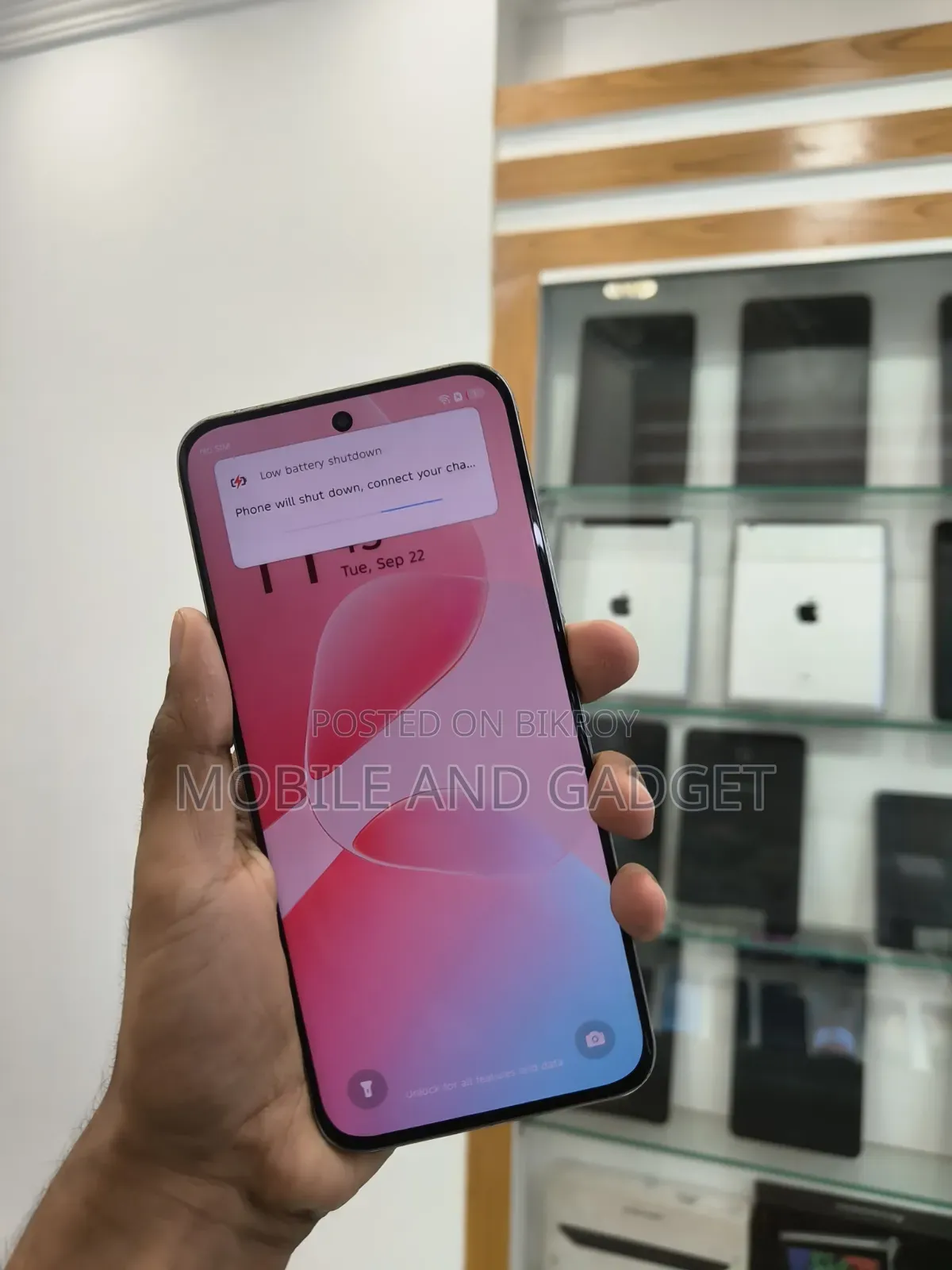 টেকনো পোভা স্লিম ৫জি ২৫৬ জিবি ব্ল্যাক