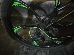 Avon Cycle Drone 8.8