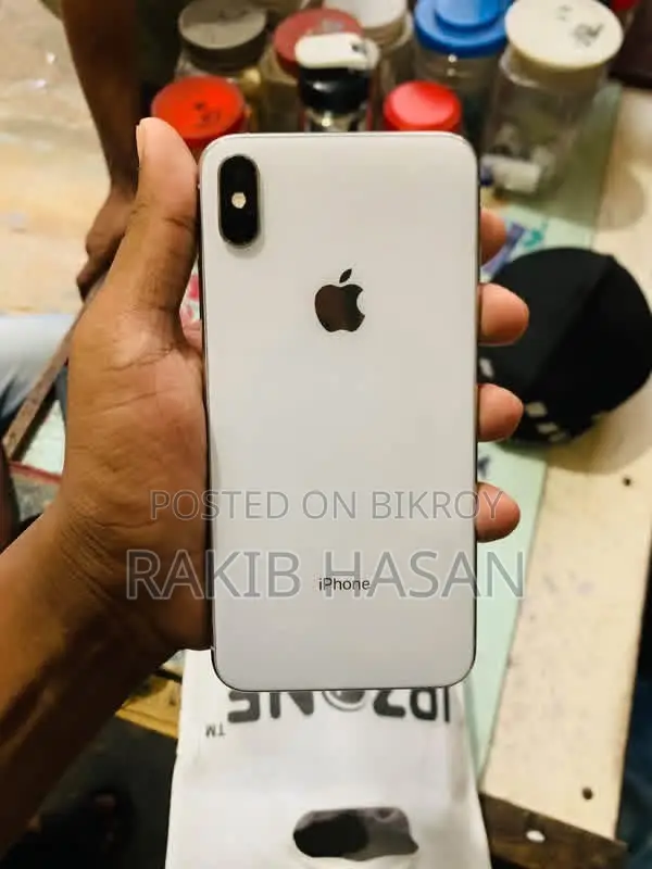 Apple iPhone X 64 GB White