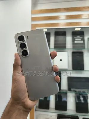 Infinix Hot 60 Pro+ 256 GB Silver