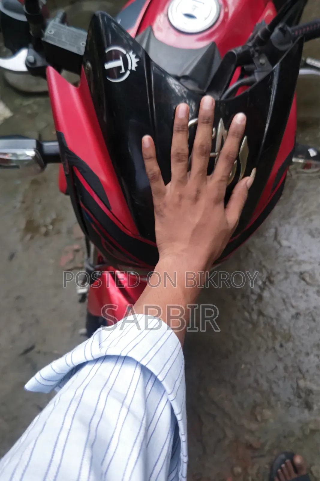 TVS Apache RTR 160 2V 2018 Red