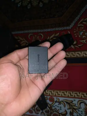 ক্যানন ১৩০০ডি + ৭৫-৩০০ জুম লেন্স