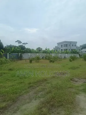 Bungalow house with boundary wall on 16 bigha land for sale in Shariatpur Naodoba
